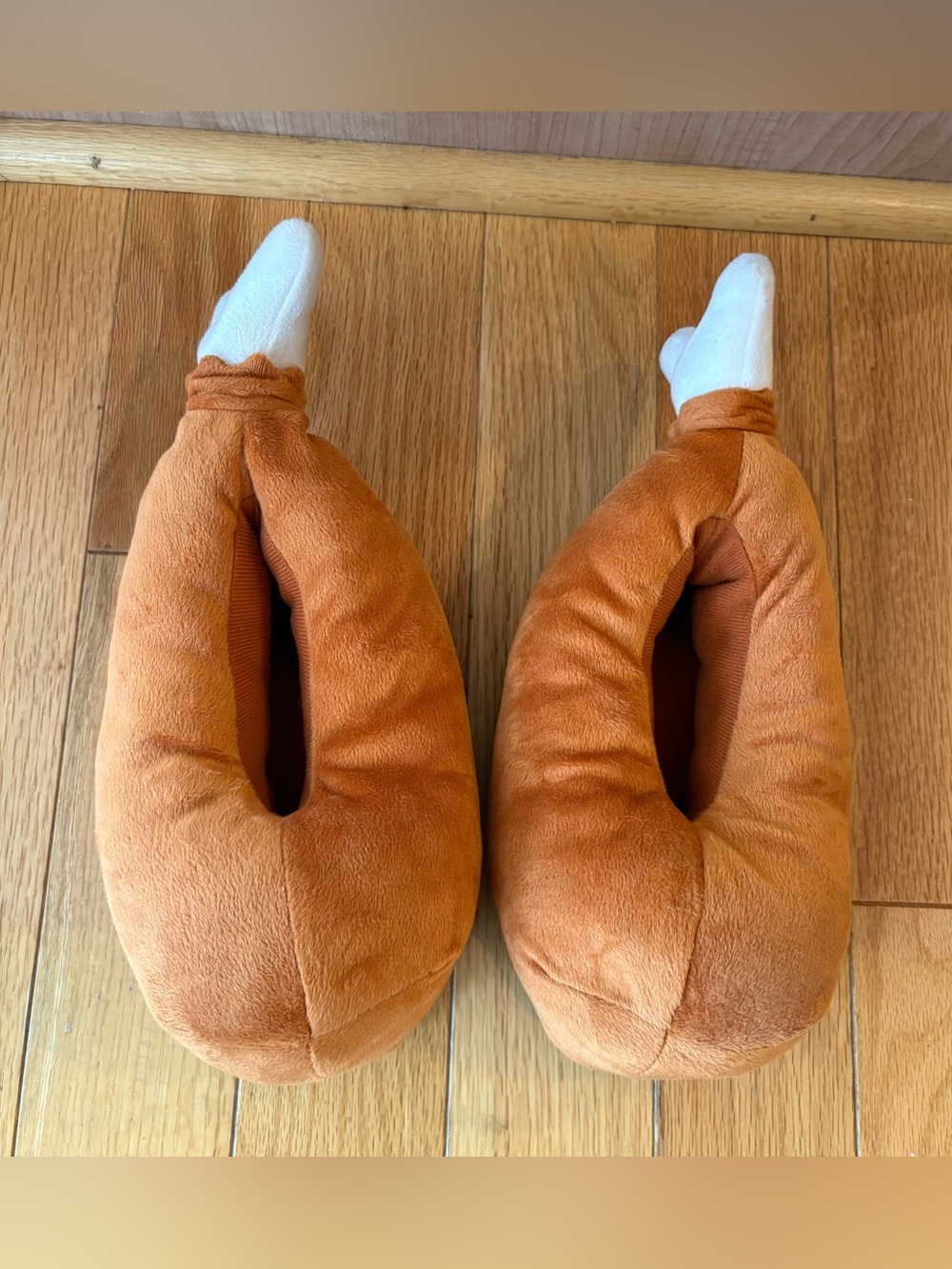 Youth Target Bullseye Playground Novelty Turkey Leg Slippers Size Youth M/L